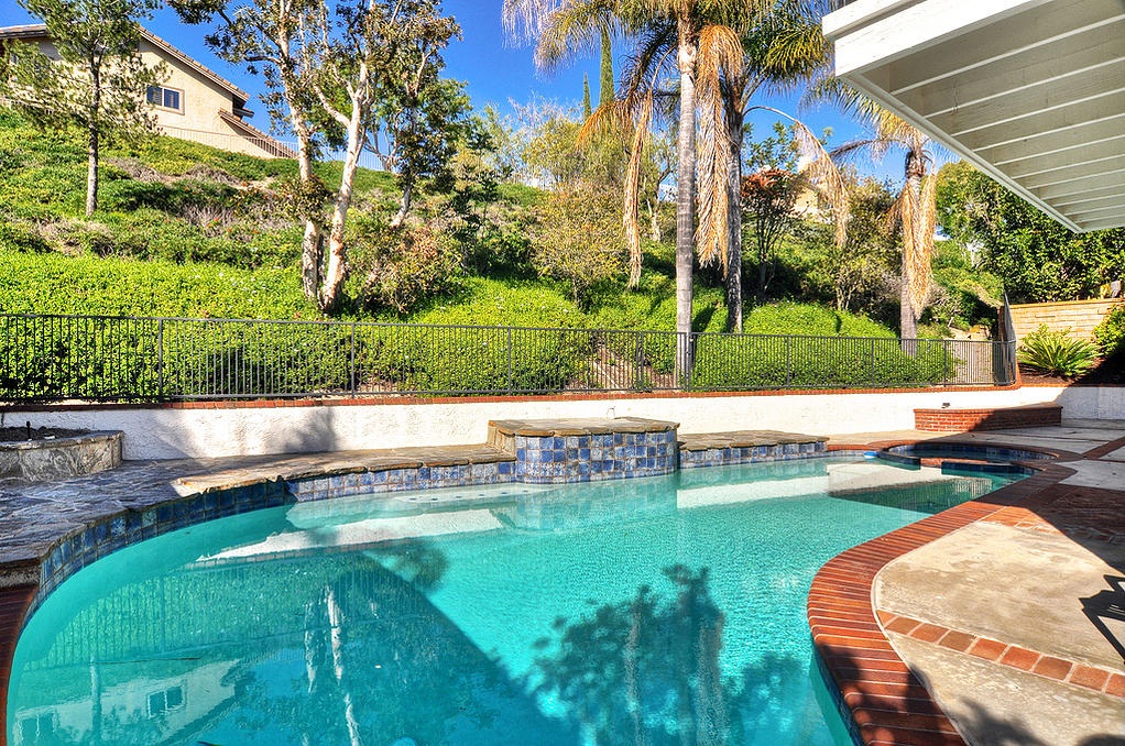 Living Grace Sober Living for Women Recovery Compass